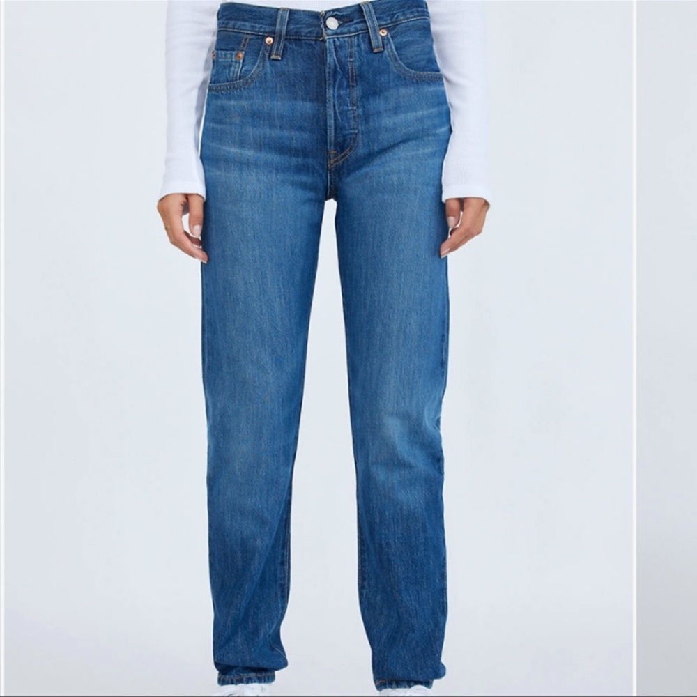 Levis 501 mid waist button straight leg/boot cut denim jeans